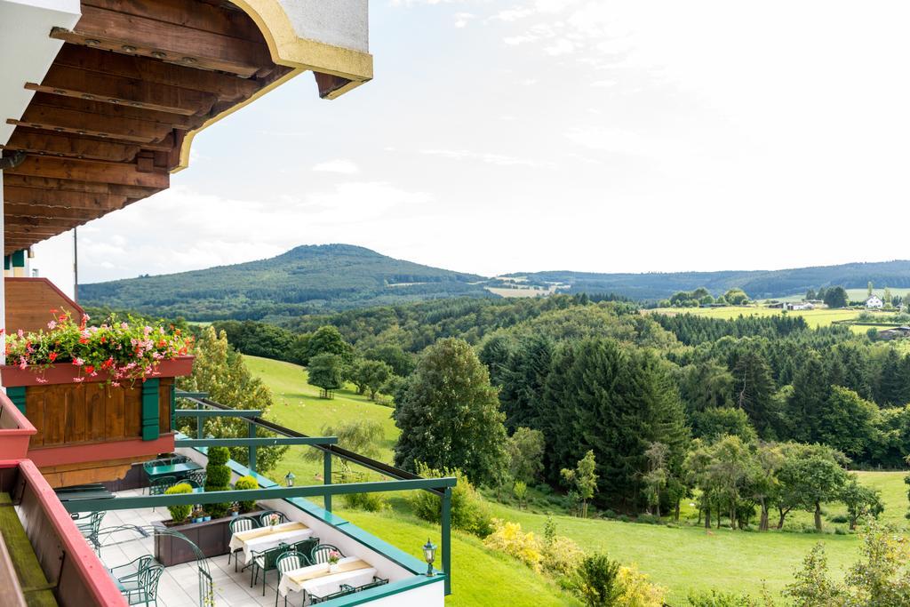 Natur- Und Wohlfuehlhotel Kastenholz Wershofen المظهر الخارجي الصورة